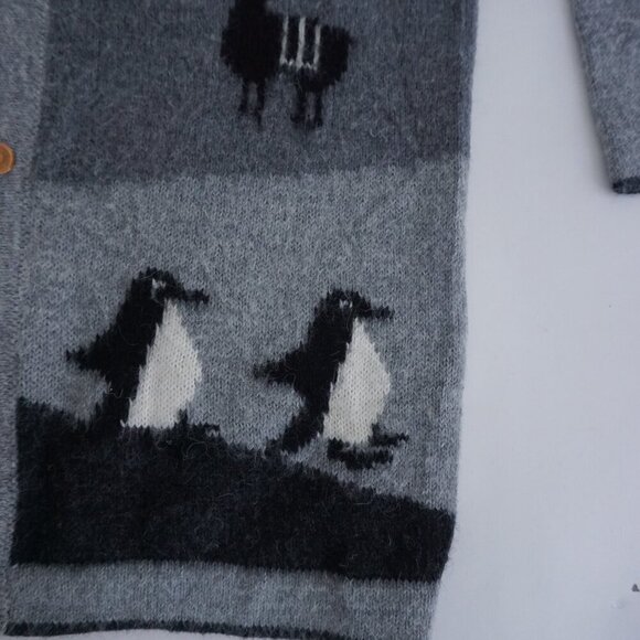 Vintage White Grey Landscape Penguin Alpaca Wool Button Up Cardigan Sweater M - Picture 6 of 11